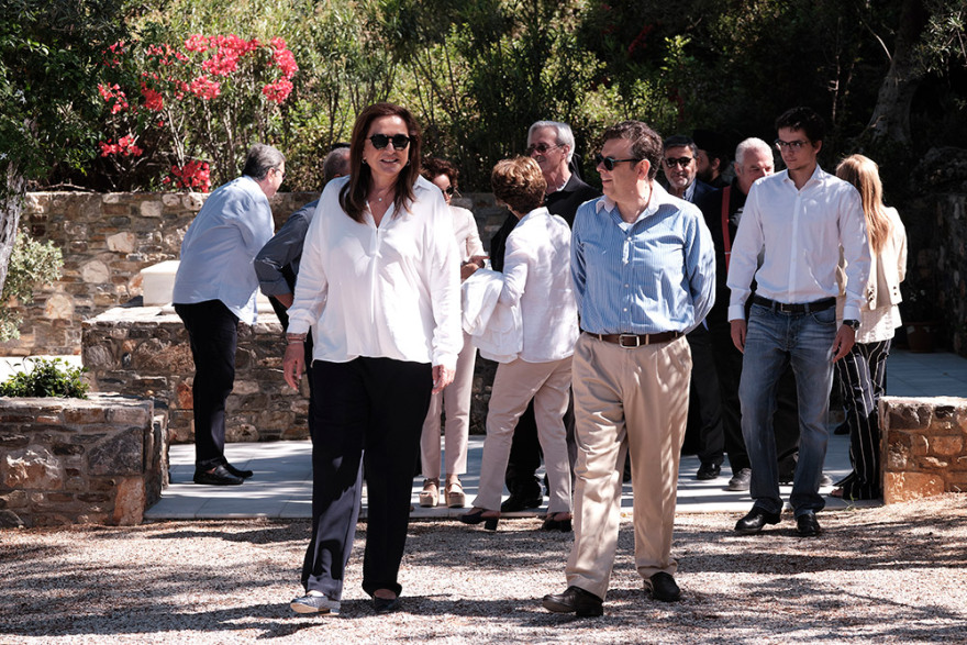 Μητσοτάκης: Συγκίνηση στο μνημόσυνο του Κωνσταντίνου Μητσοτάκη στα Χανιά