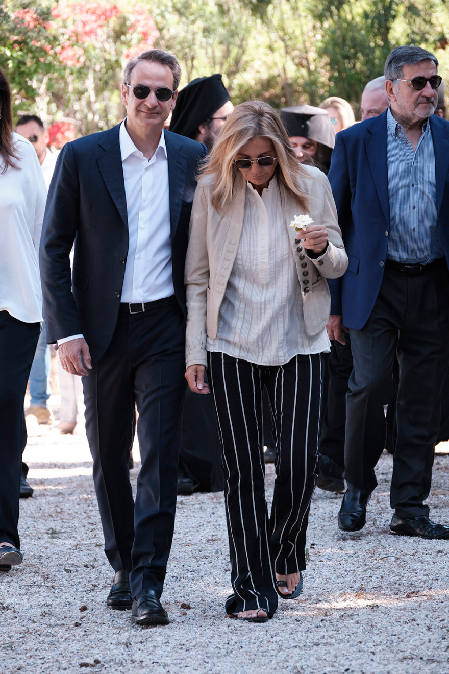 Μητσοτάκης: Συγκίνηση στο μνημόσυνο του Κωνσταντίνου Μητσοτάκη στα Χανιά