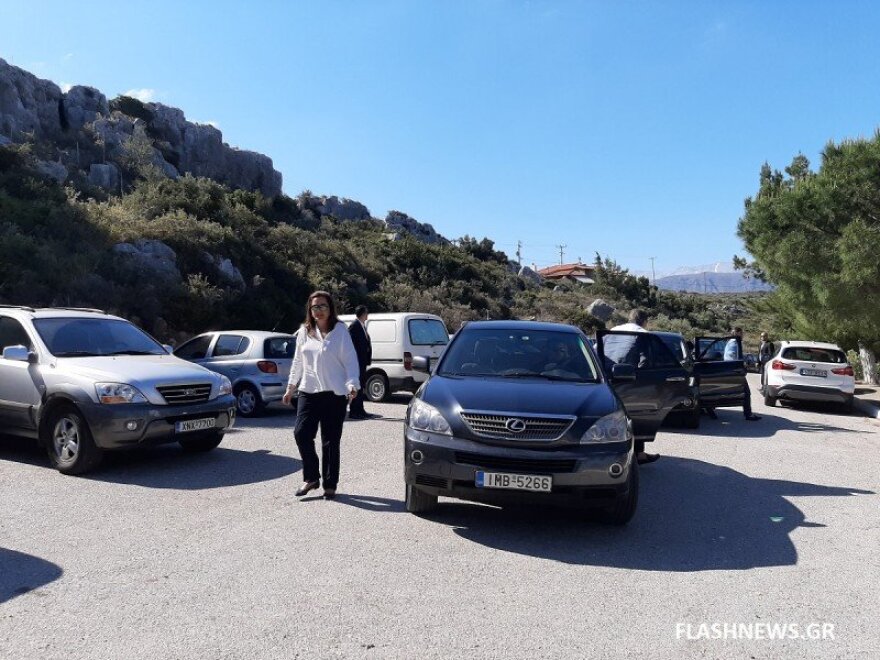 Μητσοτάκης: Συγκίνηση στο μνημόσυνο του Κωνσταντίνου Μητσοτάκη στα Χανιά