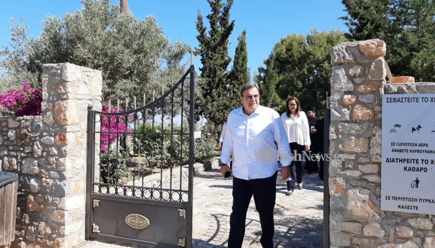 Μητσοτάκης: Συγκίνηση στο μνημόσυνο του Κωνσταντίνου Μητσοτάκη στα Χανιά