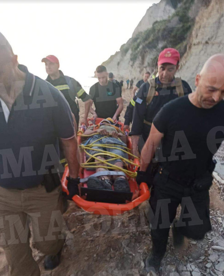 Δείτε φωτογραφίες: Το «τέρας του Κάβου» μετά τη σύλληψή του στη χαράδρα στην Κέρκυρα