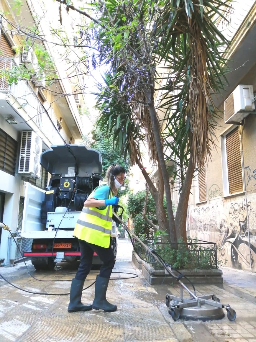 Δήμος Αθηναίων: Κυριακάτικη δράση καθαριότητας στη Νεάπολη Εξαρχείων 