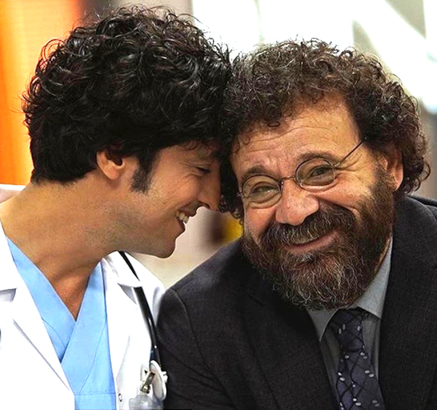 Τανέρ Ολμέζ: o «γιατρός»-φαινόμενο που σπάει τα ρεκόρ τηλεθέασης