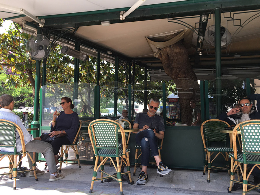 Άρση μέτρων: Άνοιξαν τα καταστήματα εστίασης σε όλη τη χώρα