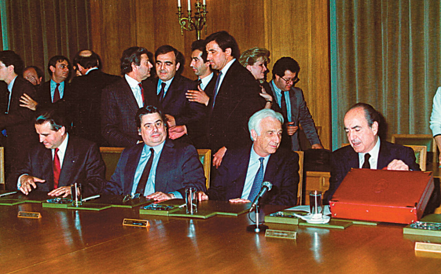 Μανούσος Γρυλλάκης: 40 χρόνια η σκιά του Κώστα Μητσοτάκη