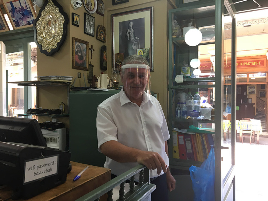 Άρση μέτρων: Άνοιξαν τα καταστήματα εστίασης - Αισιοδοξία και όρεξη από τους καταστηματάρχες 