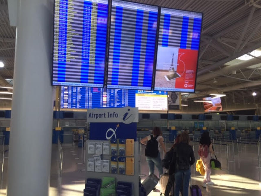 Άρση μέτρων: Μειωμένη κίνηση στο «Ελ. Βενιζέλος» την πρώτη μέρα των πτήσεων στα νησιά 