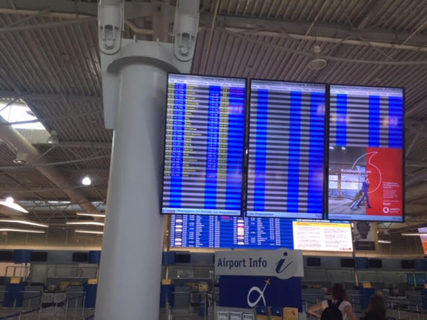 Άρση μέτρων: Μειωμένη κίνηση στο «Ελ. Βενιζέλος» την πρώτη μέρα των πτήσεων στα νησιά 