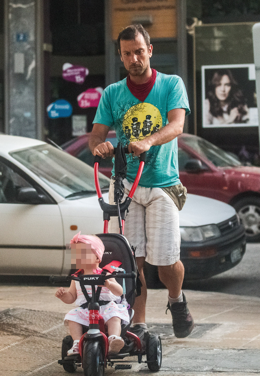 Κλέλια Ρένεση: Βόλτα στο πάρκο - Δείτε φωτογραφίες