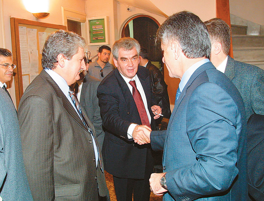 Δημήτρης Παπαγγελόπουλος: Από την ΕΥΠ του Καραμανλή, σύριζα στο Ειδικό Δικαστήριο