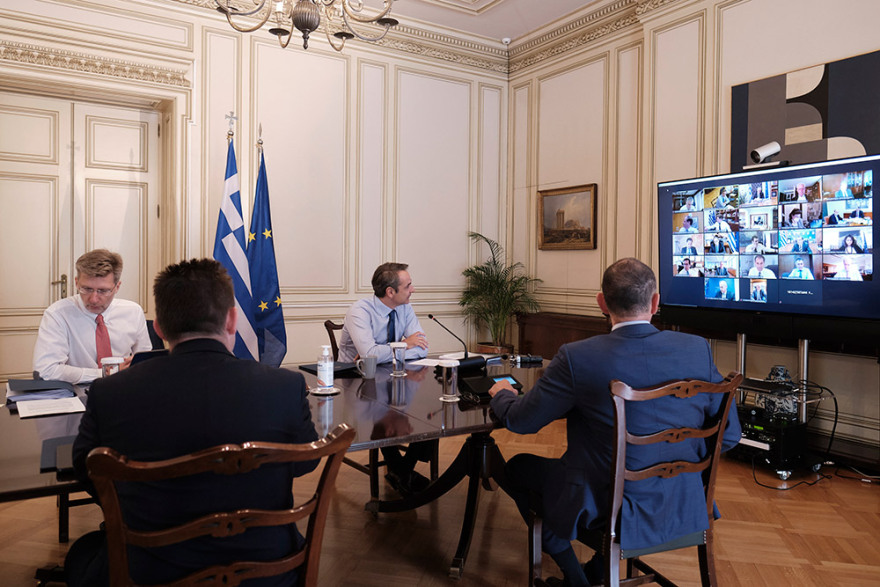 Μητσοτάκης για πακέτο €32 δισ.: Δεν θα τα σκορπίσουμε στους τέσσερις ανέμους με την ανεμελιά του νεόπλουτου