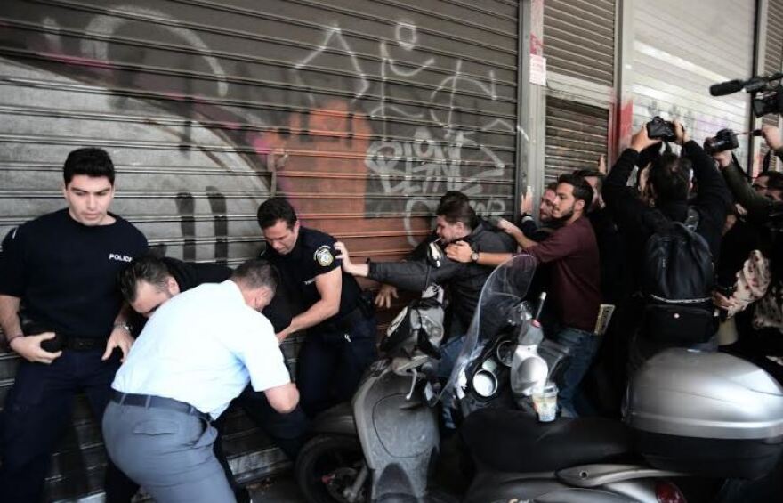 Συγκέντρωση διαμαρτυρίας εργαζομένων στον τουρισμό και τον επισιτισμό
