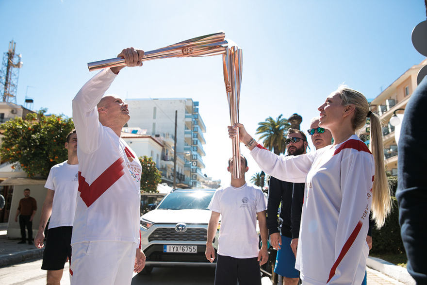 Μπίλι Ζέιν: Στα ίχνη του Μάρλον Μπράντο στην Ταϊτή