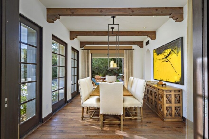 Σιλβέστερ Σταλόνε: Ο Ράμπο πουλάει την εξοχική του έπαυλη στην Καλιφόρνια για 3,35 εκατ. δολάρια 