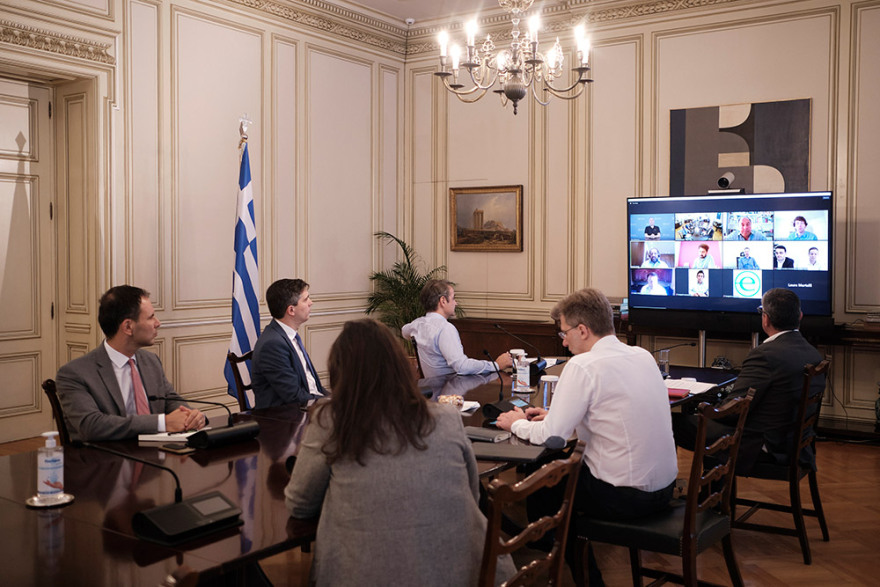 Η Microsoft θα φτιάξει κέντρο Έρευνας στην Ελλάδα - Συνάντηση Μητσοτάκη με εταιρείες τεχνολογίας