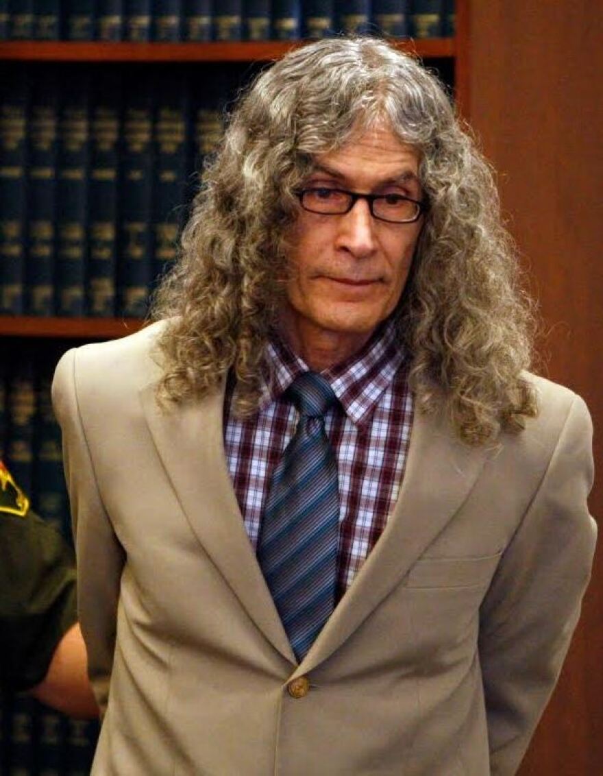 Ένας serial killer σε τηλεπαιχνίδι: Βιασμοί ανήλικων και δολοφονίες πίσω από την κάμερα