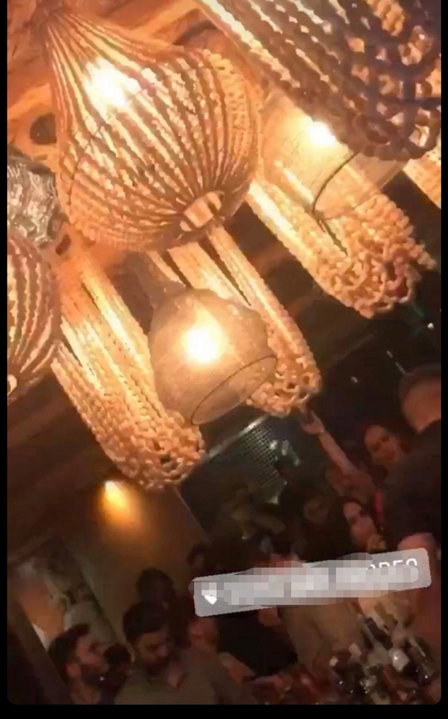 Ρόδος: Ξέφρενο αντί -Covid πάρτι σε κλειστό χώρο καφέ-μπαρ παρά τα μέτρα