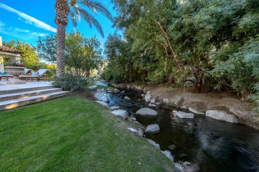 Σιλβέστερ Σταλόνε: Ο Ράμπο πουλάει την εξοχική του έπαυλη στην Καλιφόρνια για 3,35 εκατ. δολάρια 