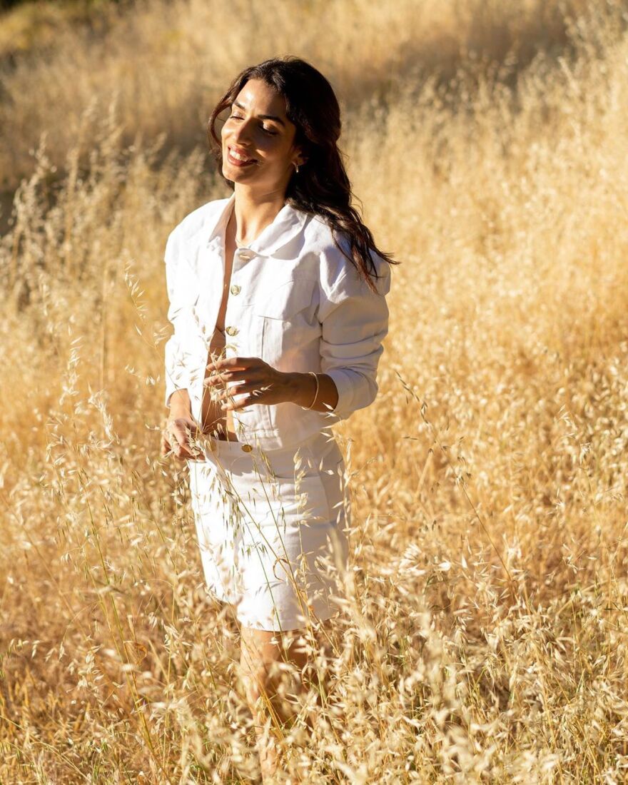 Τόνια Σωτηροπούλου: Νέα αισθησιακή φωτογράφιση στη φύση  