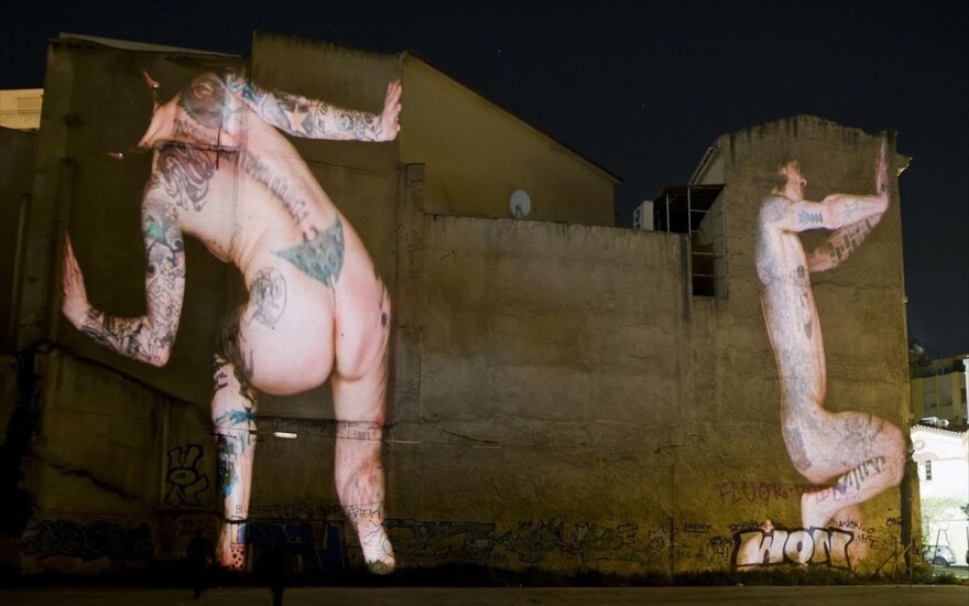 Τεμαχισμένα ζαρκάδια, καρχαρίες στη φορμόλη και εκατομμύρια δολάρια: Έχει η τέχνη όρια;