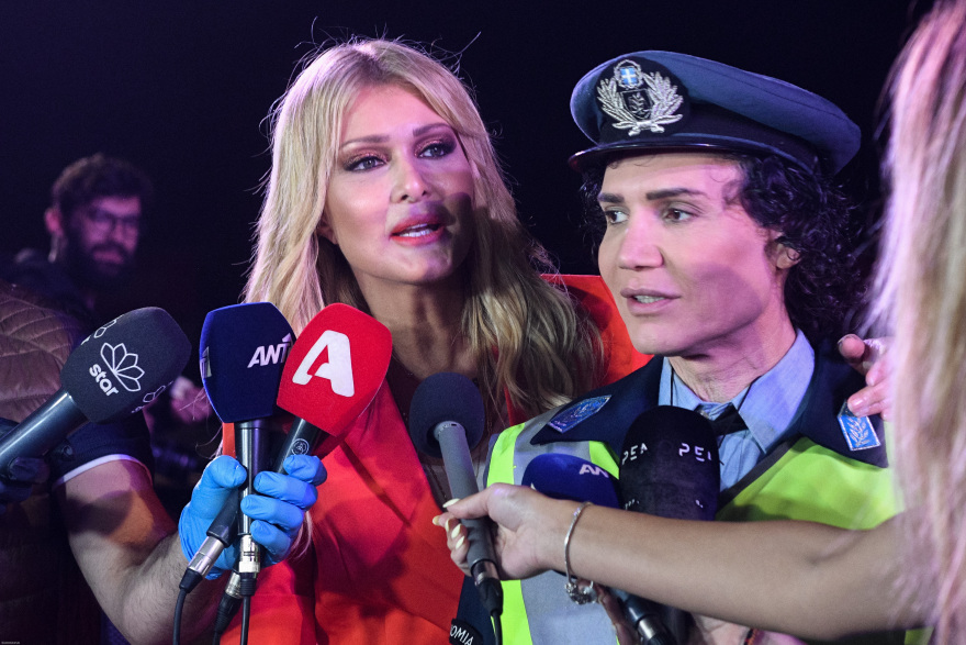 Βίντεο και φωτογραφίες: Η πρώτη drive - in συναυλία στη Γλυφάδα με Νατάσα Θεοδωρίδου