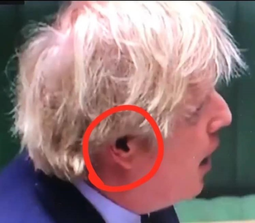 Βρετανία: Φορούσε ή όχι ακουστικό ο Μπόρις Τζόνσον στη Βουλή των Κοινοτήτων;