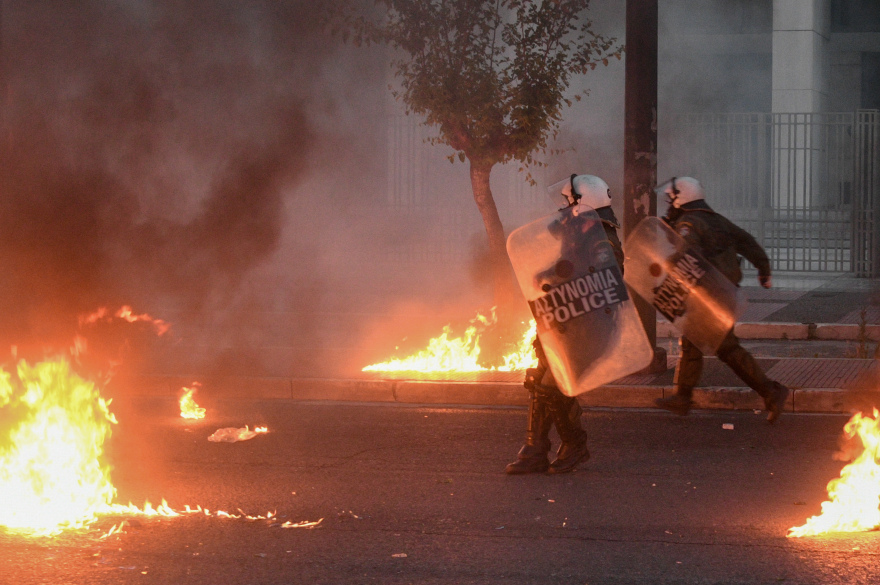 Επεισόδια στην Αθήνα για τη δολοφονία Φλόιντ: Ειδικό σχέδιο από την ΕΛΑΣ σε τρεις άξονες