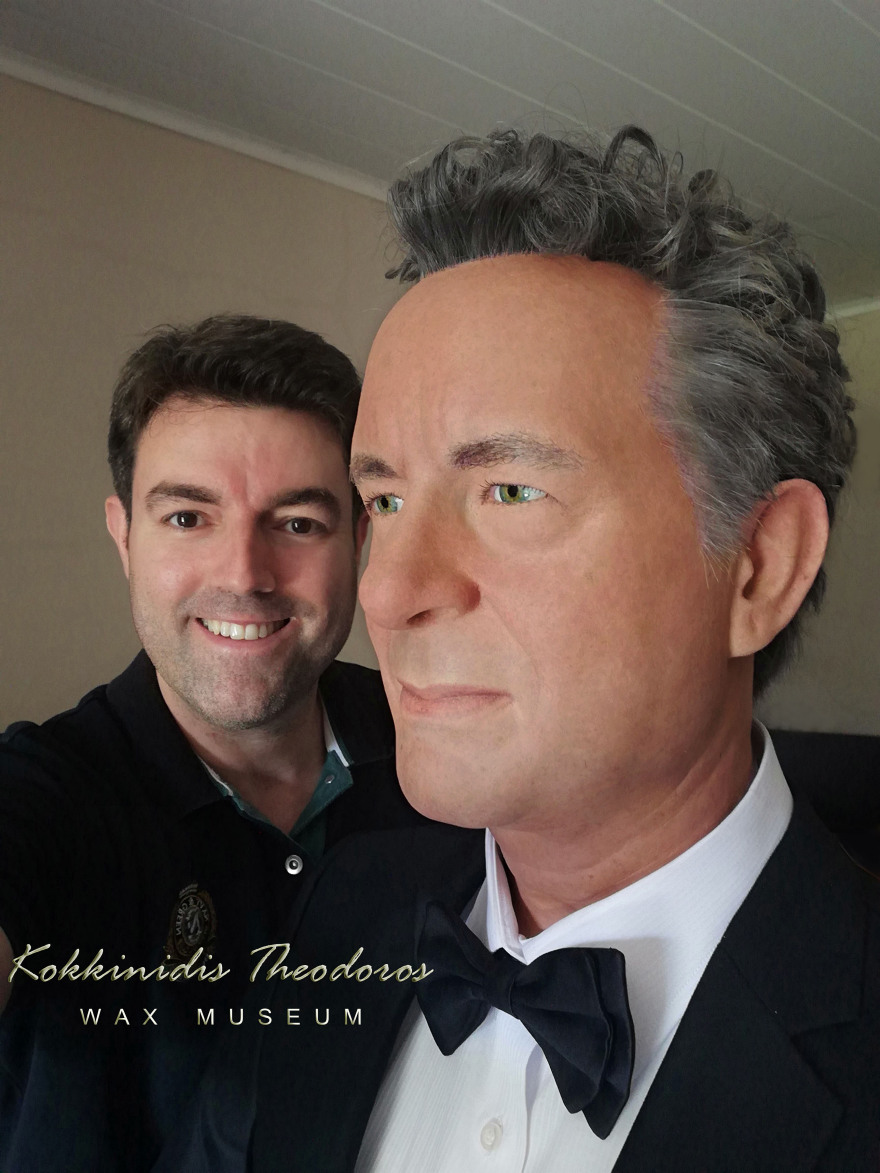 Ο Τομ Χανκς πήρε... θέση στο Μουσείο Κέρινων Ομοιωμάτων της Καβάλας 