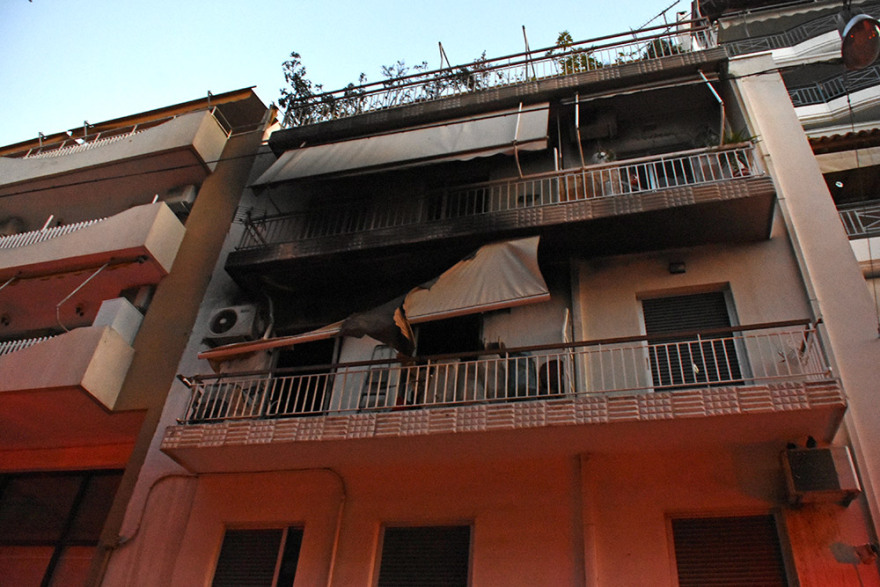 Υπό έλεγχο η πυρκαγιά σε διαμέρισμα στο Γαλάτσι