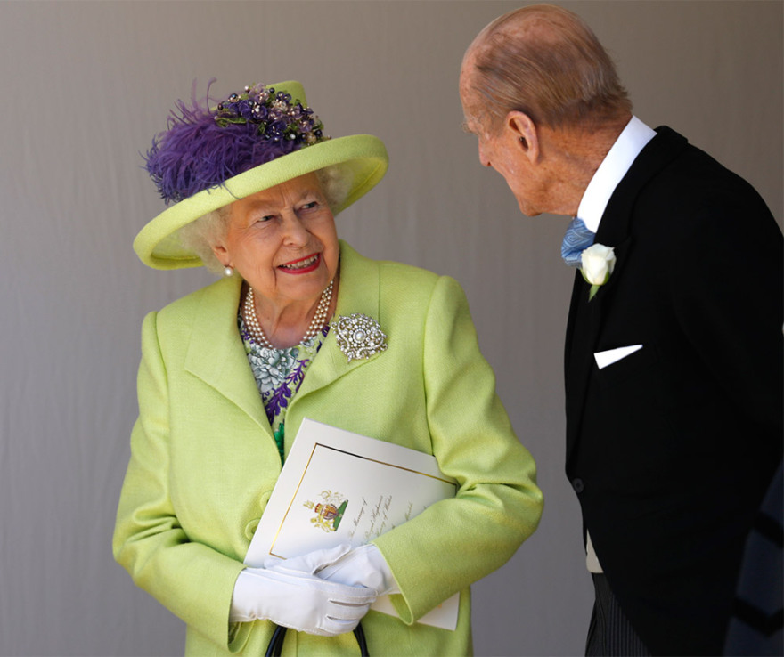 Ο πρίγκιπας Φίλιππος έγινε 99 ετών: Απαρνήθηκε τον ελληνικό τίτλο του για να παντρευτεί την Ελισάβετ