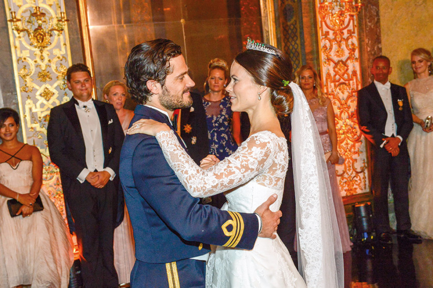 Σουηδία - Οίκος Μπερναντότ: Μια τρελή, τρελή οικογένεια