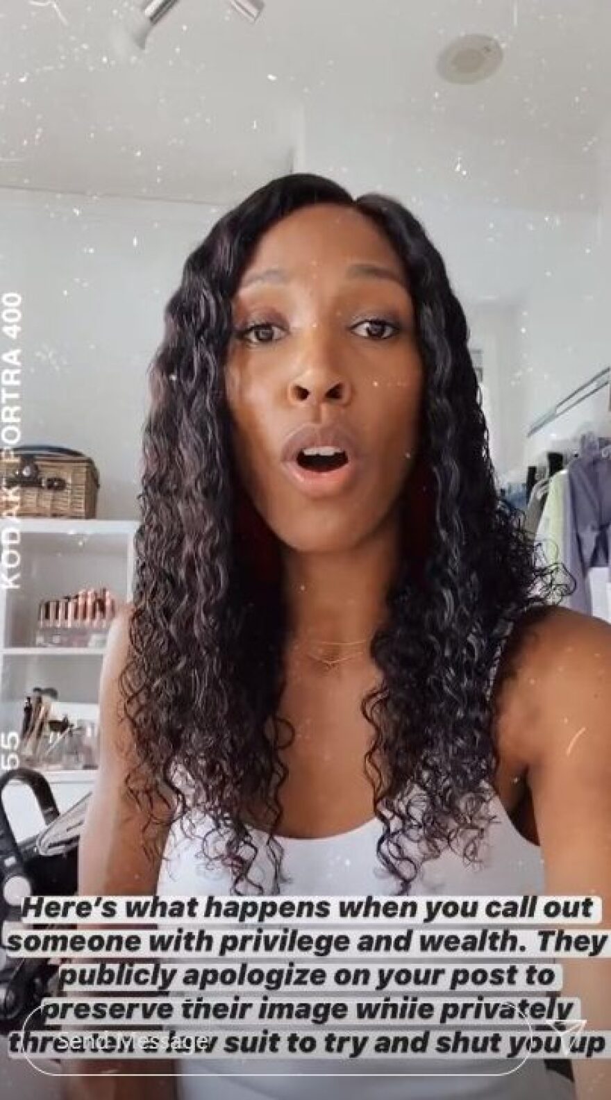 Απολύθηκε η «Πίπα του Καναδά» και παράνυμφος της Μέγκαν Μαρκλ από την παρουσίαση δημοφιλούς ριάλιτι  