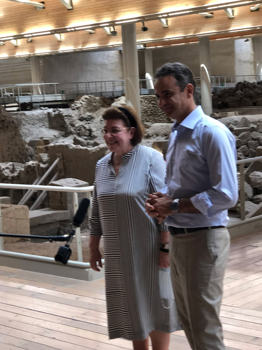 Ο Μητσοτάκης στη Σαντορίνη: Η Ελλάδα είναι έτοιμη να υποδεχτεί τουρίστες