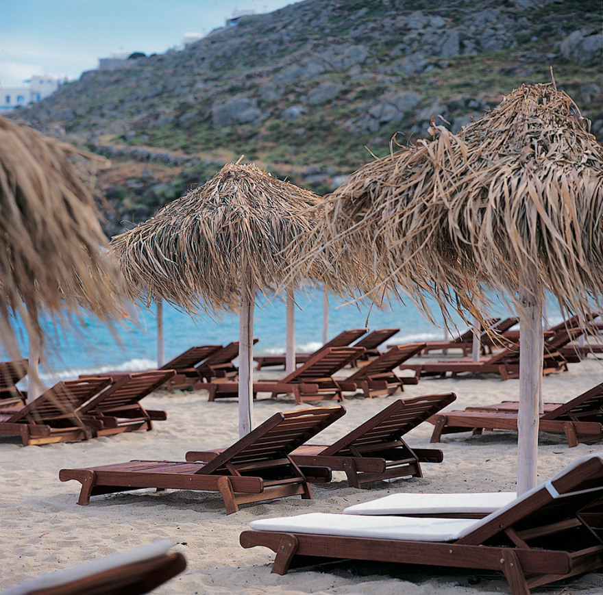 Monopoly στη Μύκονο - Χορός εκατομμυρίων με ακίνητα-φιλέτο που αλλάζουν χέρια