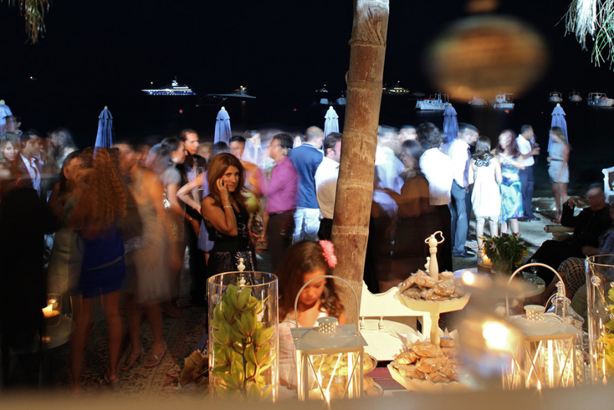 Monopoly στη Μύκονο - Χορός εκατομμυρίων με ακίνητα-φιλέτο που αλλάζουν χέρια