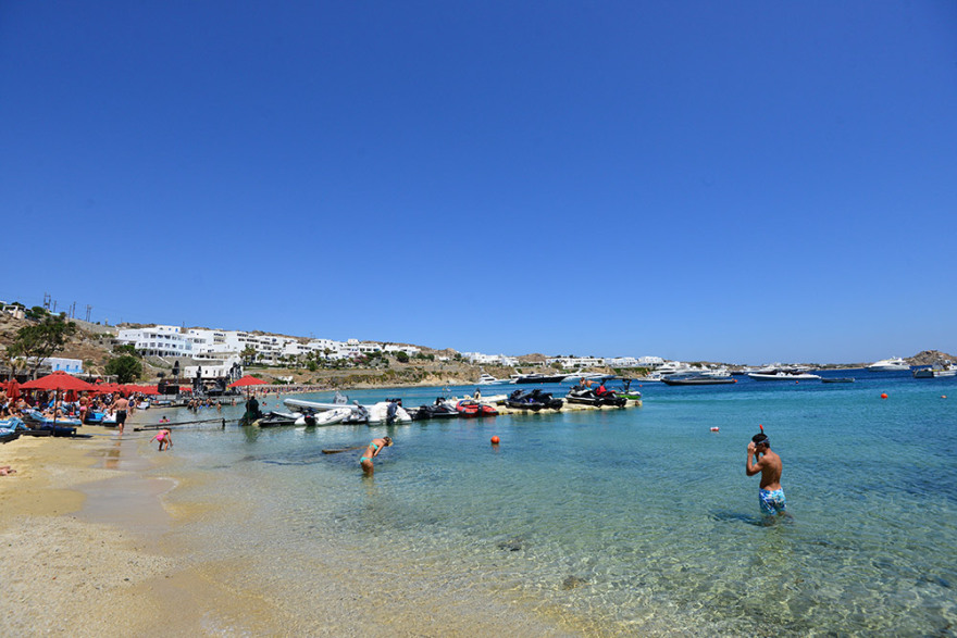 Monopoly στη Μύκονο - Χορός εκατομμυρίων με ακίνητα-φιλέτο που αλλάζουν χέρια