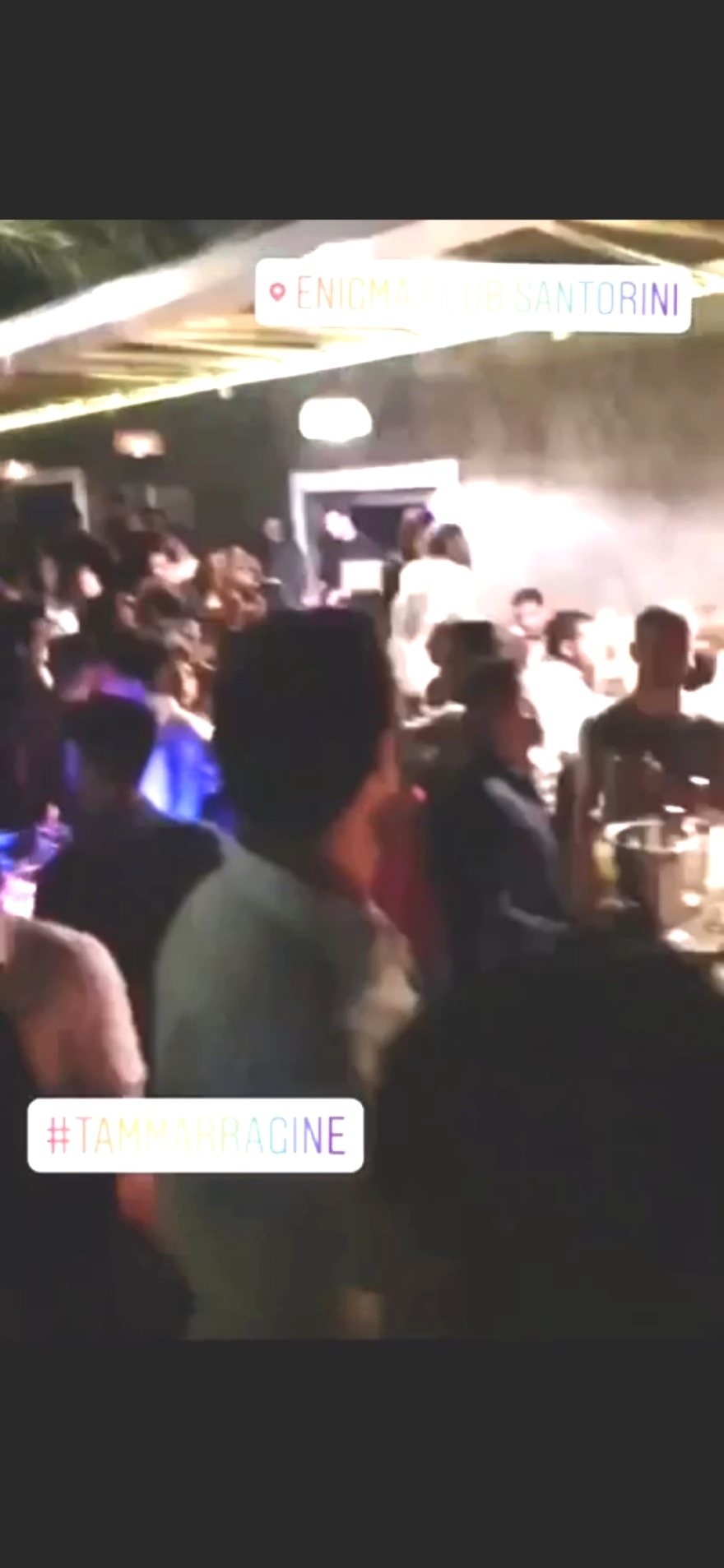 Σαντορίνη: «Πατείς με πατώ σε» σε νυχτερινά μαγαζιά - Δείτε βίντεο