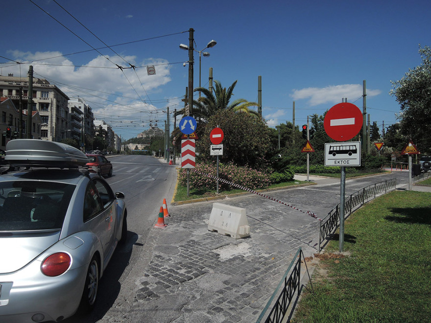 Μεγάλος Περίπατος της Αθήνας: Κυριακάτικο «ζέσταμα» με βιτρίνα την Όλγας και «στένεμα» της Πανεπιστημίου