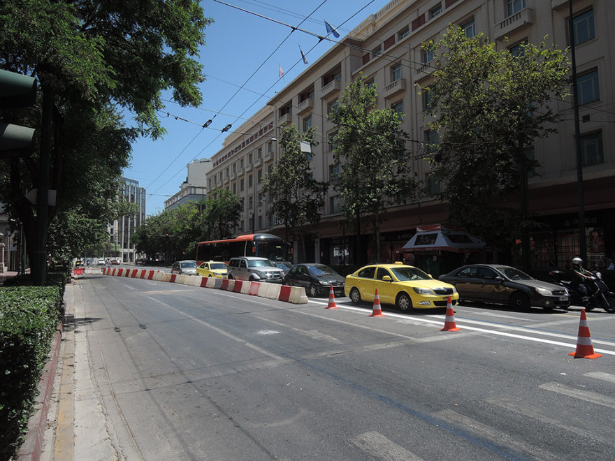 Μεγάλος Περίπατος της Αθήνας: Κυριακάτικο «ζέσταμα» με βιτρίνα την Όλγας και «στένεμα» της Πανεπιστημίου