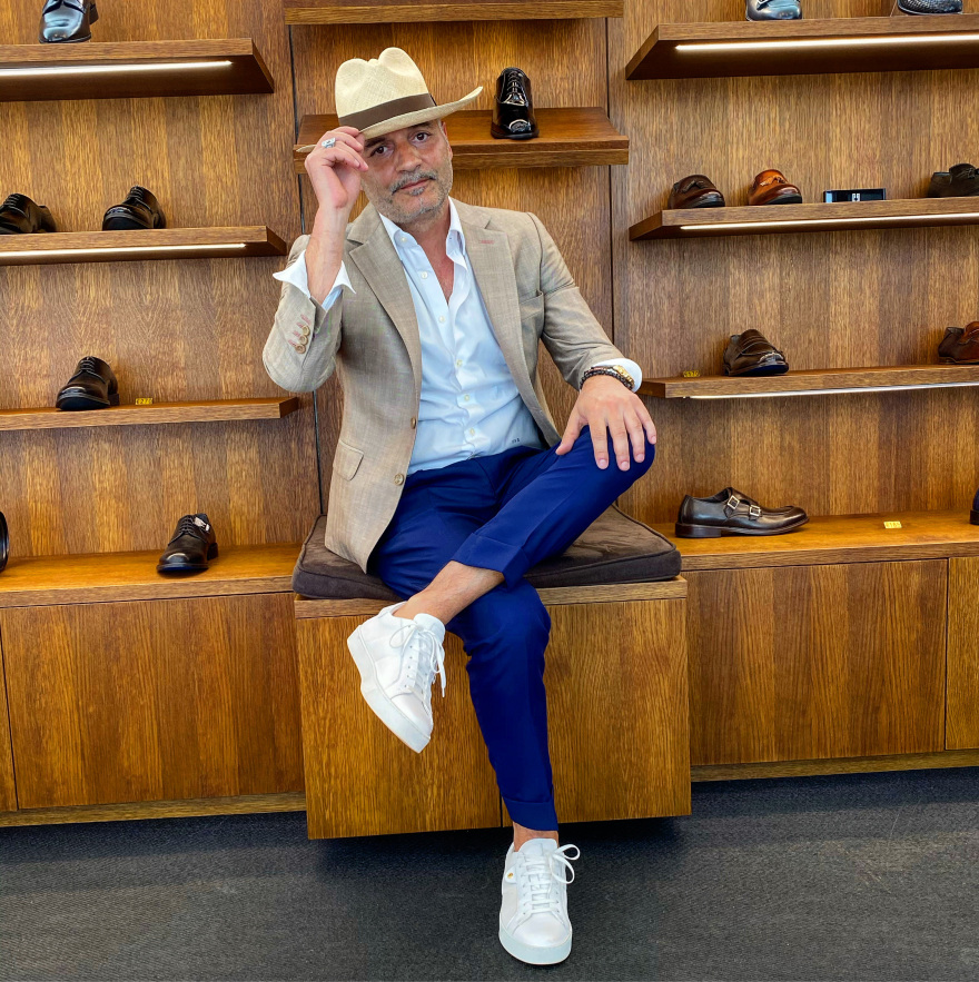 Όταν ο Μιλουτίνοφ ήθελε «παπούτσι από τον Παπαδόγαμβρο»