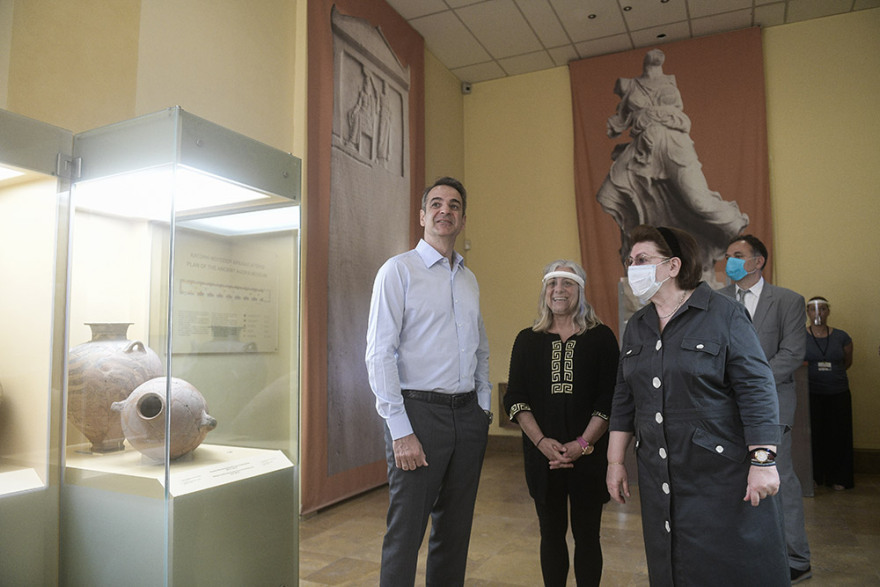 Κυριάκος Μητσοτάκης: Επίσκεψη στον  αρχαιολογικό χώρο και το μουσείο της Αρχαίας Αγοράς - Δείτε φωτογραφίες