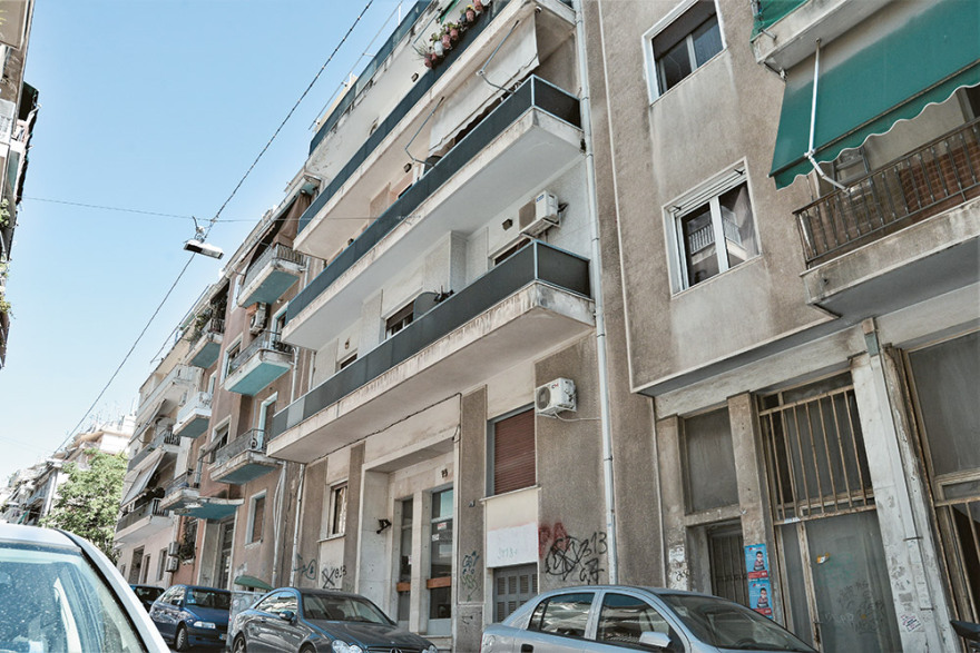 Δημήτρης Παπαδημούλης: Αγόρασε άλλα 6 ακίνητα το 2019, νοικιάζει 15 σε ΜΚΟ και μετανάστες