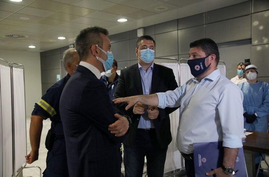 Θεσσαλονίκη: Στο «Μακεδονία» η πρώτη πτήση από το εξωτερικό παρουσία Χαρδαλιά