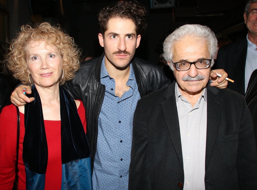 Ο Νικόλας Ανδρουλάκης ανεβάζει έργο στο ιντερνετικό σανίδι