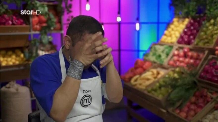 MasterChef- Σταύρος Γεωργίου: Τα κλάματα και το carrot cake που τον έστειλε τελικό