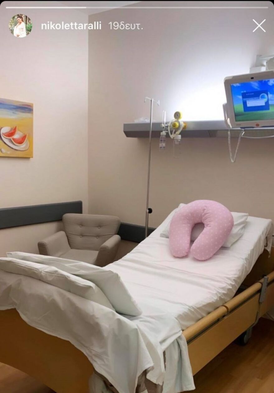 Η Νικολέττα Ράλλη ανέβασε την πρώτη φωτογραφία από το μαιευτήριο