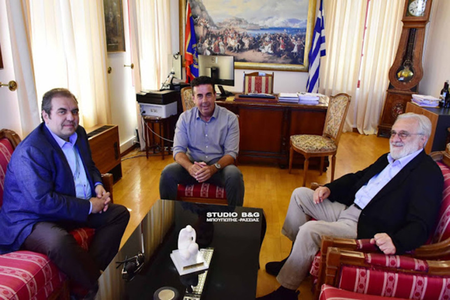 Σμαραγδής: Στα τέλη του φθινοπώρου τα πρώτα γυρίσματα για τον «Καποδίστρια»