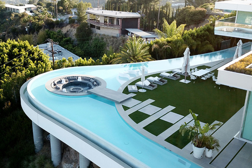 ΛεΜπρoν Τζέιμς: Το νέο... παλάτι του «βασιλιά» κοστίζει 52 εκατ. δολάρια - Δείτε την βίλα της απόλυτης χλιδής