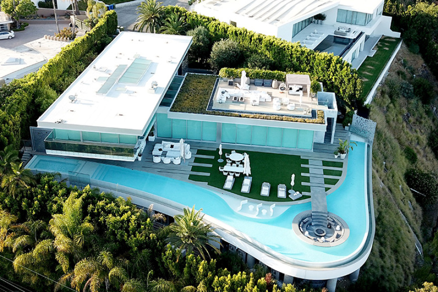 ΛεΜπρoν Τζέιμς: Το νέο... παλάτι του «βασιλιά» κοστίζει 52 εκατ. δολάρια - Δείτε την βίλα της απόλυτης χλιδής