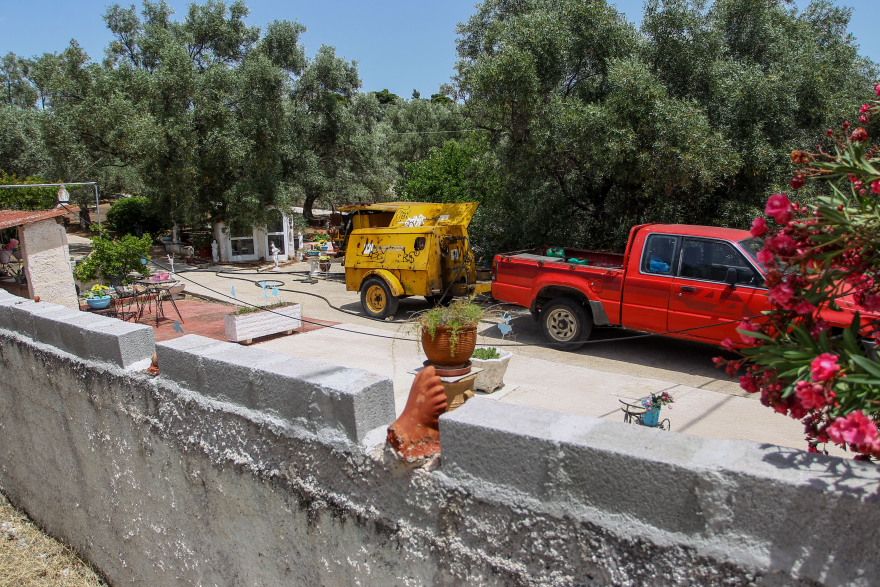 Κορωπί: Ένας νεκρός ανασύρθηκε από πηγάδι - Σώο ένα δεύτερο άτομο